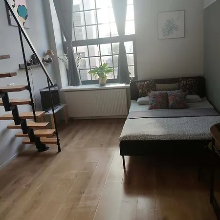Hola Na Piotrkowskiej Apartman